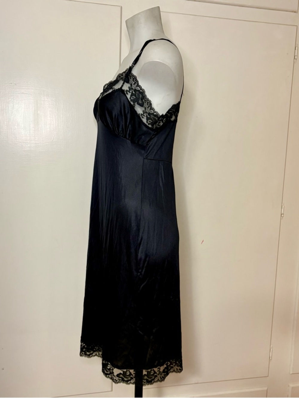 Vintage 70s/80s Melody Black Lace Trim Midi Slip Dress - Picture 3 of 5